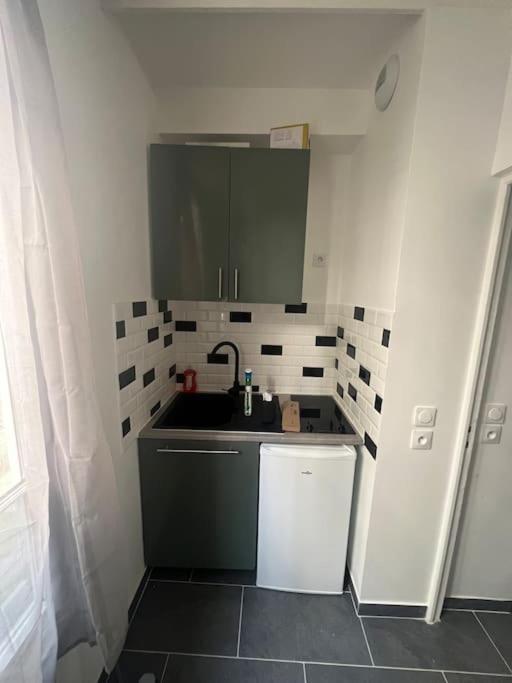Studio Cosy Refait A Neuf Levallois Luaran gambar